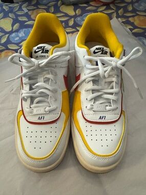 Women’s Nike AF1 NIB size 8.5